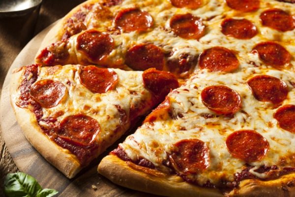 Πόση άσκηση χρειάζεται για να "κάψετε" μια πίτσα;