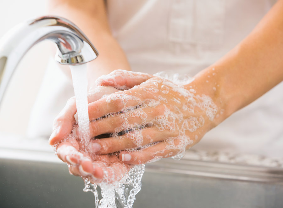 Οι κίνδυνοι που κρύβουν τα σαπούνια για το πλύσιμο των χεριών!