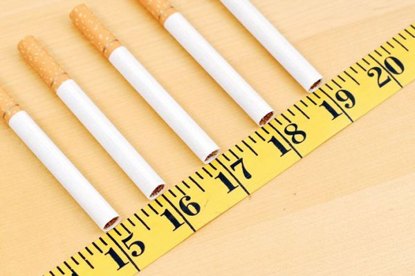 Η διακοπή του καπνίσματος μπορεί να... βοηθήσει την απώλεια βάρους