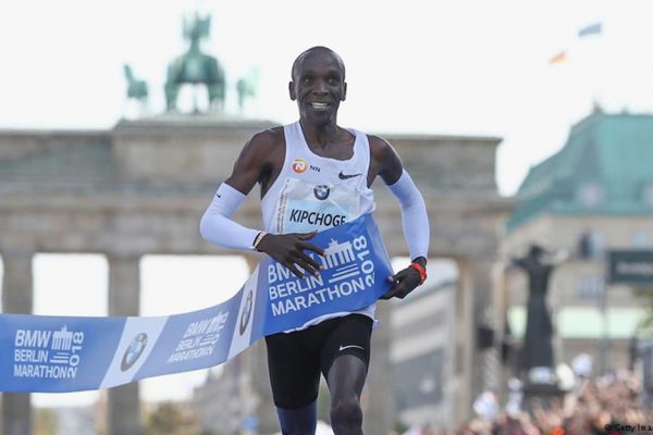 Κιπτσόγκε: O πρώτος Μαραθωνοδρόμος που αναδεικνύεται κορυφαίος της χρονιάς από την IAAF